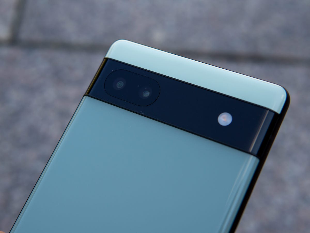 Đánh giá Google Pixel 6a: Điện thoại đạt mọi chỉ số tốt trong tầm giá 10 triệu đồng