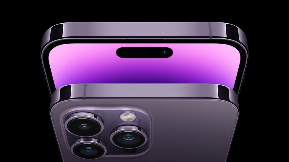 Với chiếc iPhone 14 Pro Max mới nhất, bạn sẽ có thể trải nghiệm thế giới đỉnh cao của công nghệ. Được trang bị những tính năng vượt trội và khả năng chụp ảnh đỉnh cao, chiếc điện thoại này sẽ khiến bạn thích thú. Hãy xem hình ảnh liên quan để khám phá thêm nhiều điều thú vị về chiếc iPhone 14 Pro Max nhé!